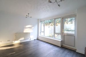 Lounge- click for photo gallery